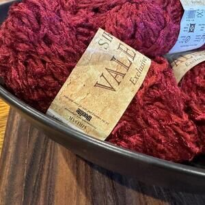 Sirdar Valentino fashion yarn. New w/labels.